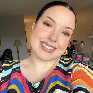 Meet your Posher, Brooke